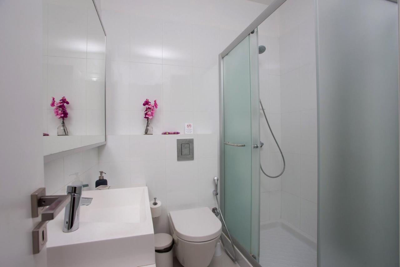 Opera Exclusive Apts By Trulycyprus Limassol Exterior photo
